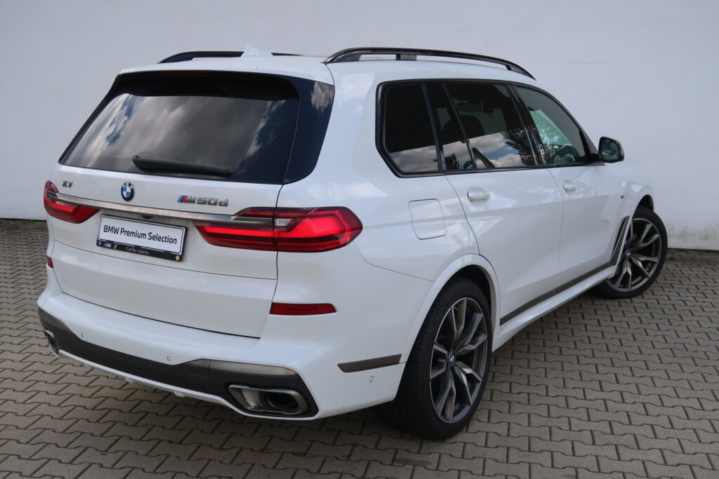 BMW X7 M50d