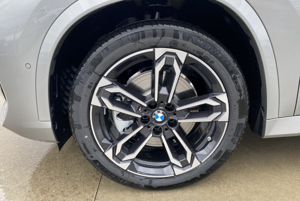 BMW X1 xDrive23i