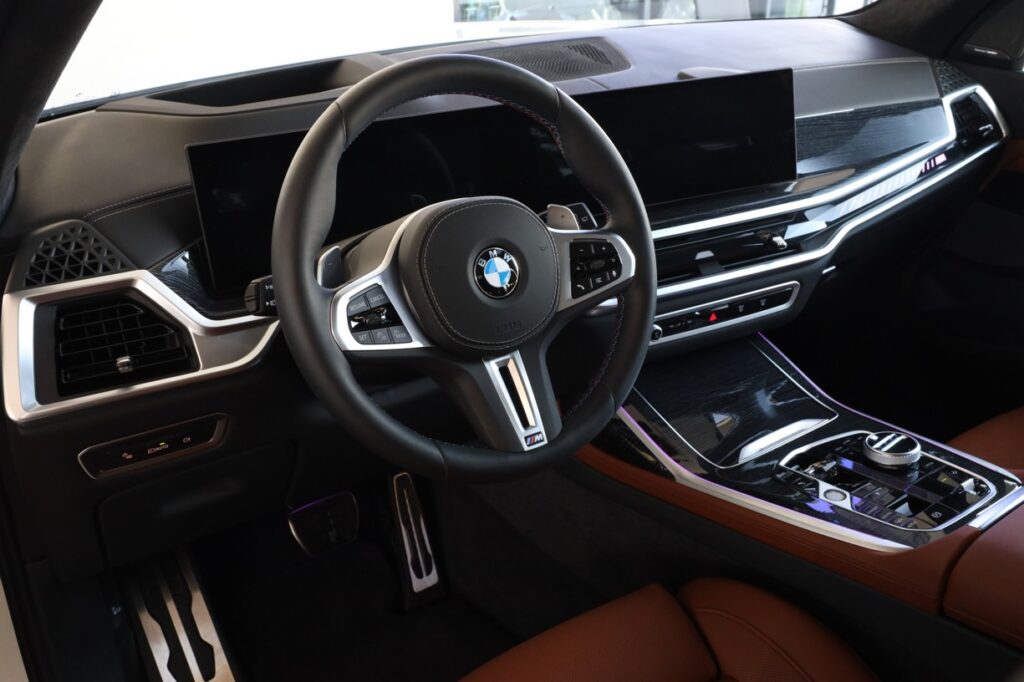 BMW X7 M60i xDrive