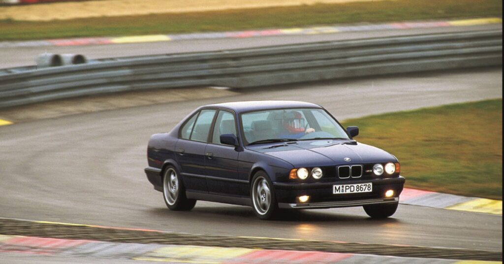 HISTORIE BMW M5