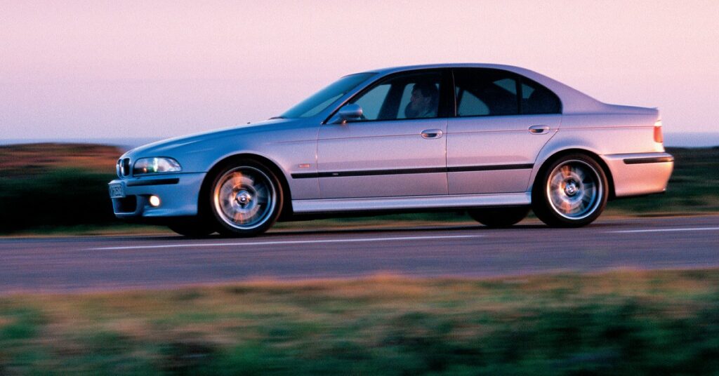 HISTORIE BMW M5