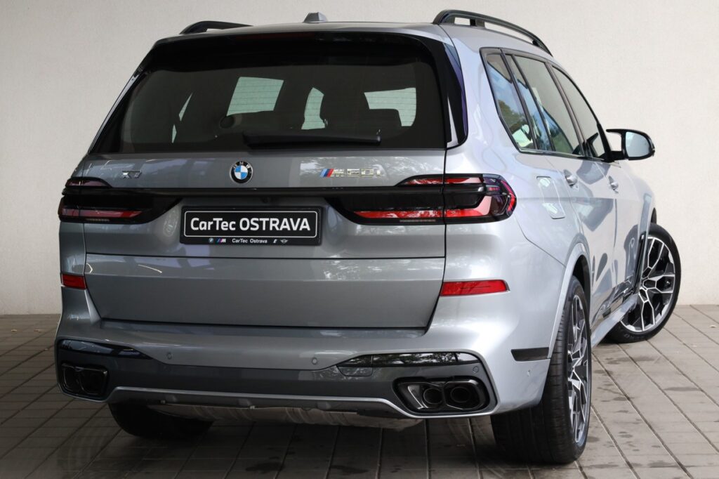 BMW X7 M60i xDrive