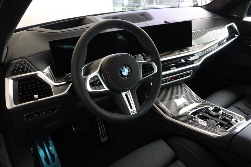 BMW X7 M60i xDrive