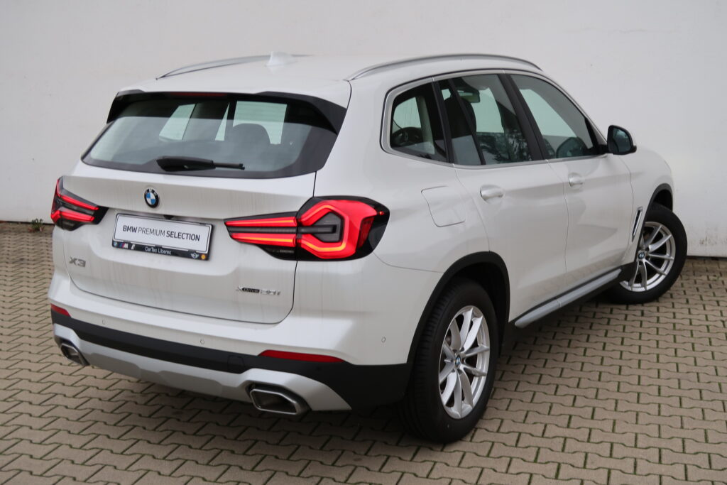 BMW X3 xDrive20i