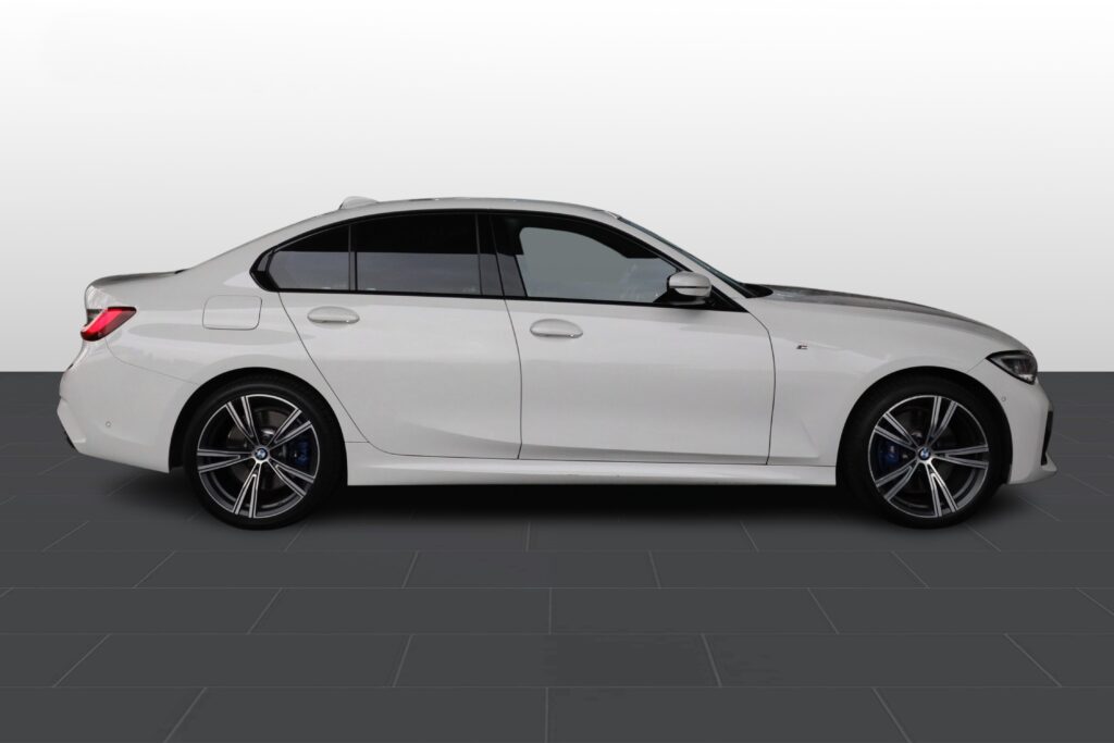 BMW 330e xDrive