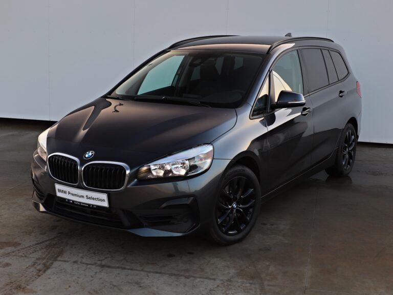 BMW 220i