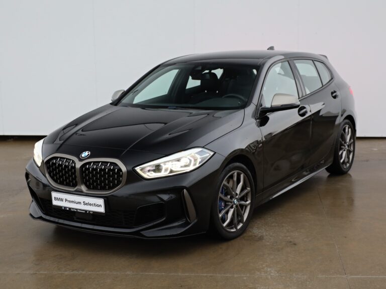 BMW M135i xDrive