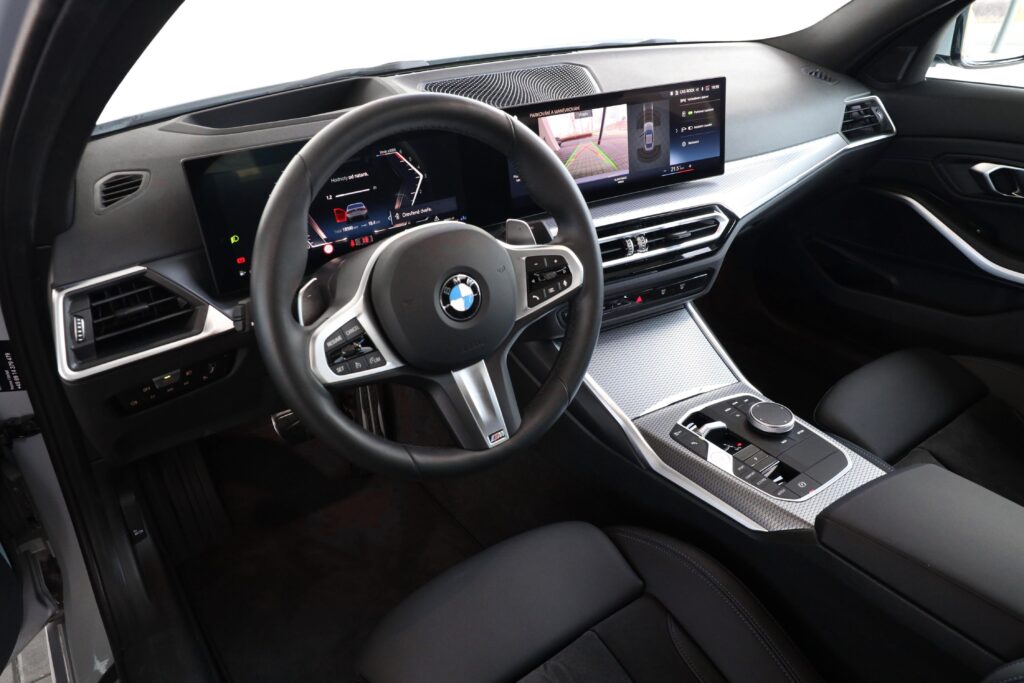 BMW 330d xDrive Sedan