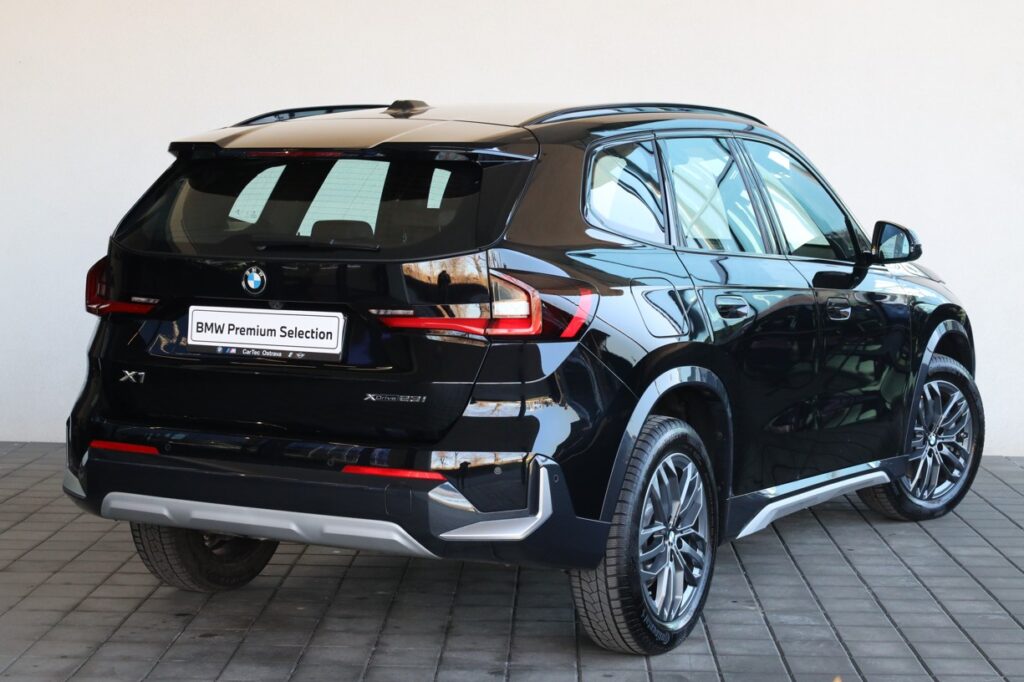 BMW X1 xDrive23i