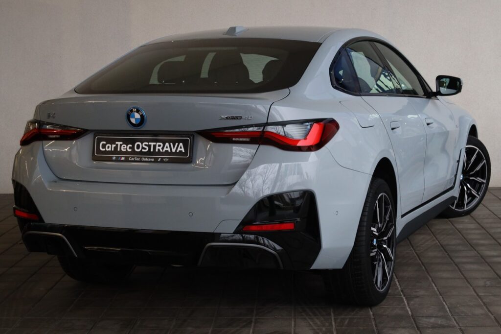 BMW i4 xDrive40 Gran Coupe