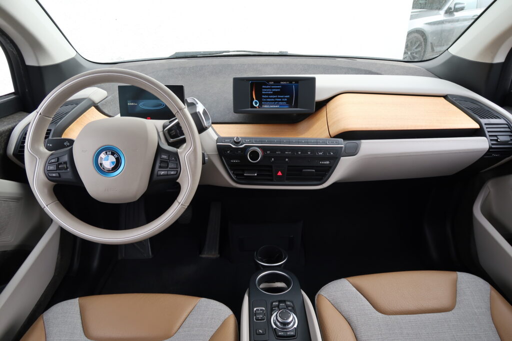 BMW i3 BEV