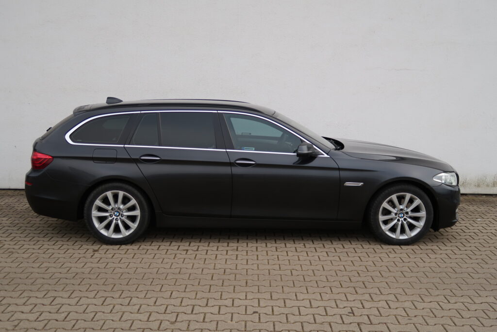 BMW 520d xDrive Touring