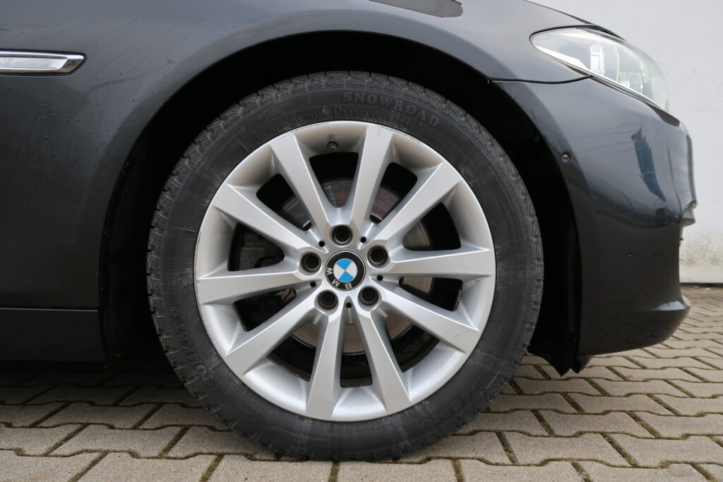 BMW 520d xDrive Touring