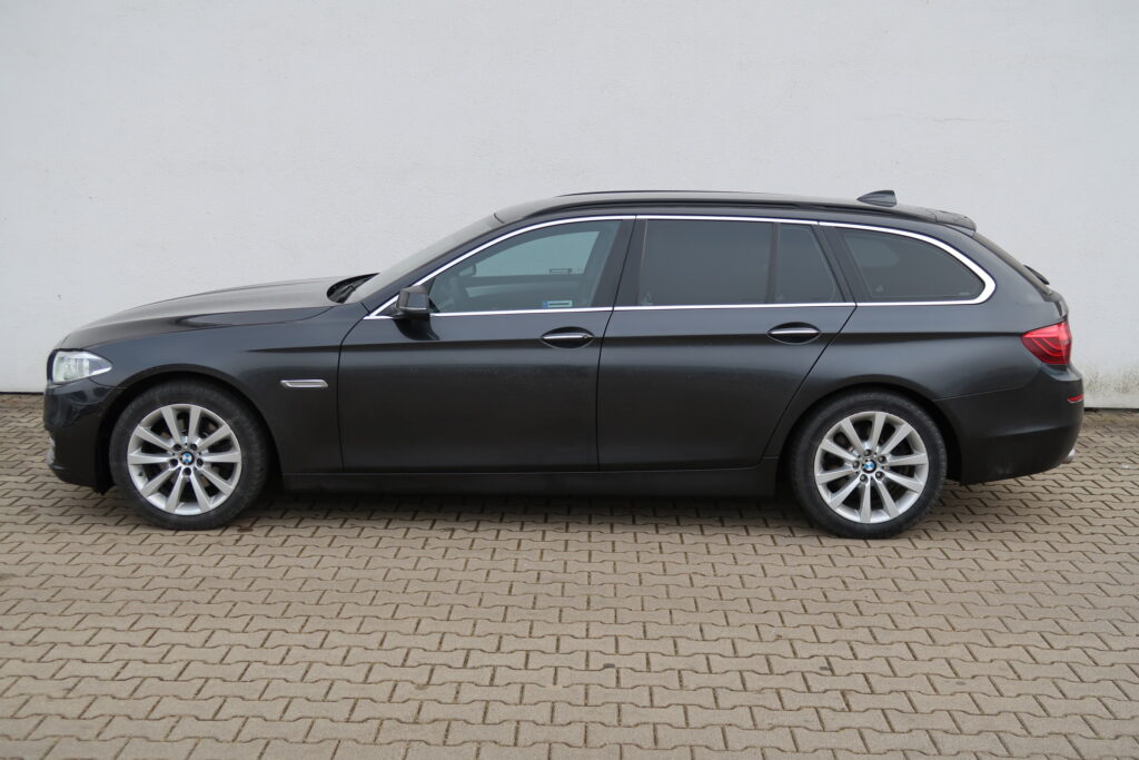 BMW 520d xDrive Touring