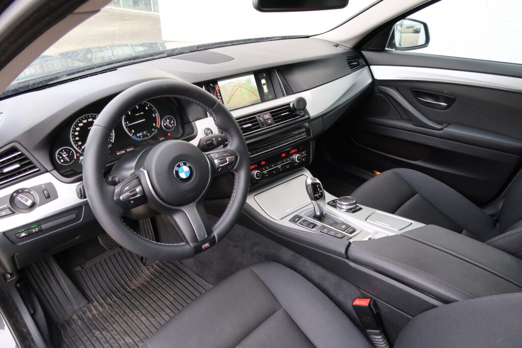 BMW 520d xDrive Touring