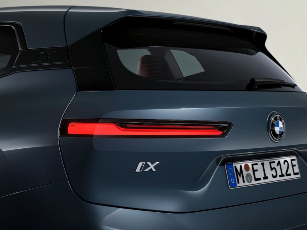 NOVÉ BMW iX (i20) | 2025 | EXPRESIVNÍ A ELEKTRICKÉ.