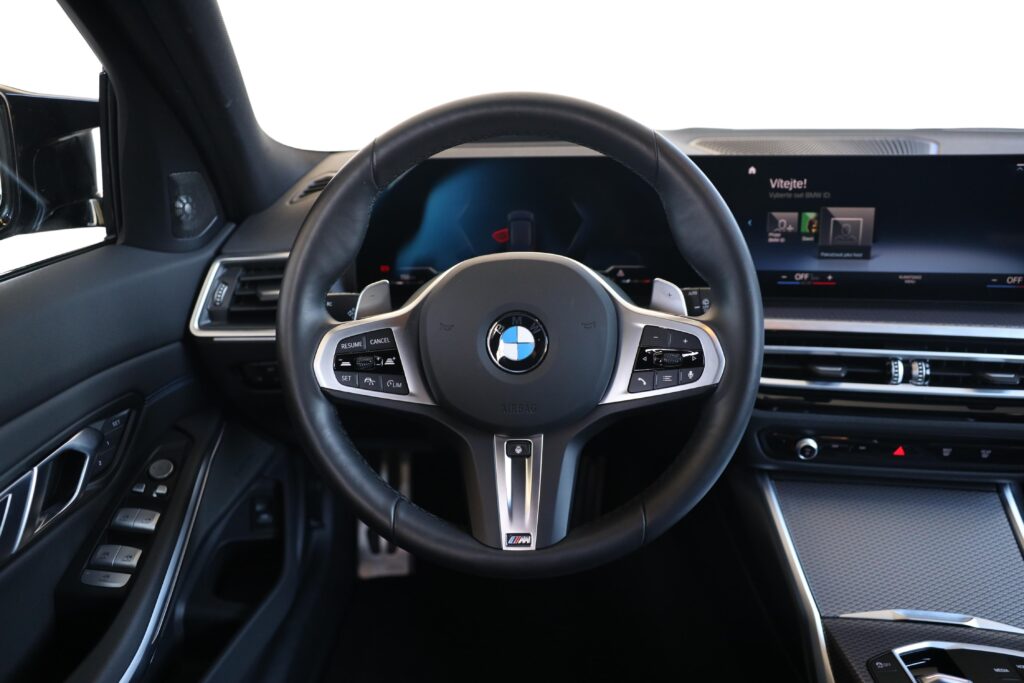 BMW M340i xDrive Touring