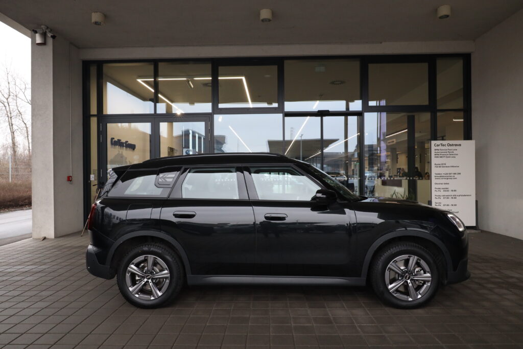 MINI Countryman C