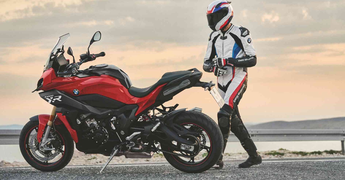 BMW S 1000 XR od 7 890 Kč měsíčně*