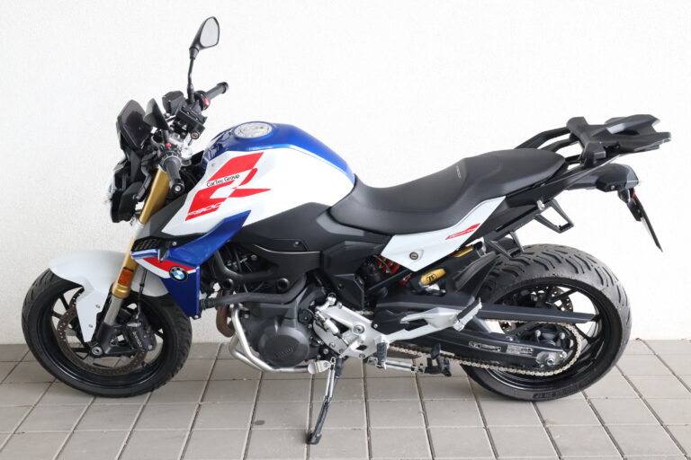 BMW F 900 R