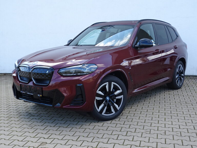 BMW iX3 M Sport