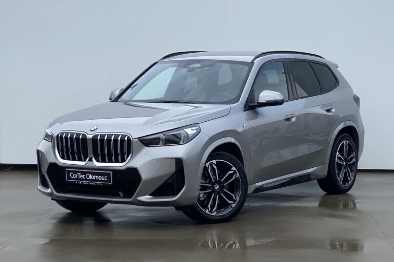 BMW X1 xDrive23i