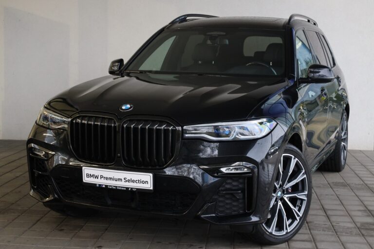 BMW X7 M50i