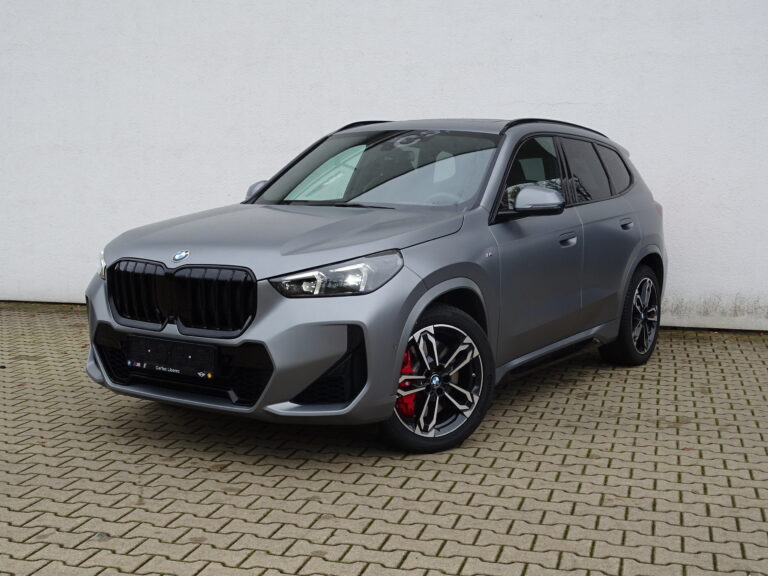 BMW X1 xDrive23i