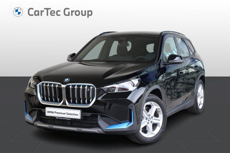 BMW iX1 xDrive30