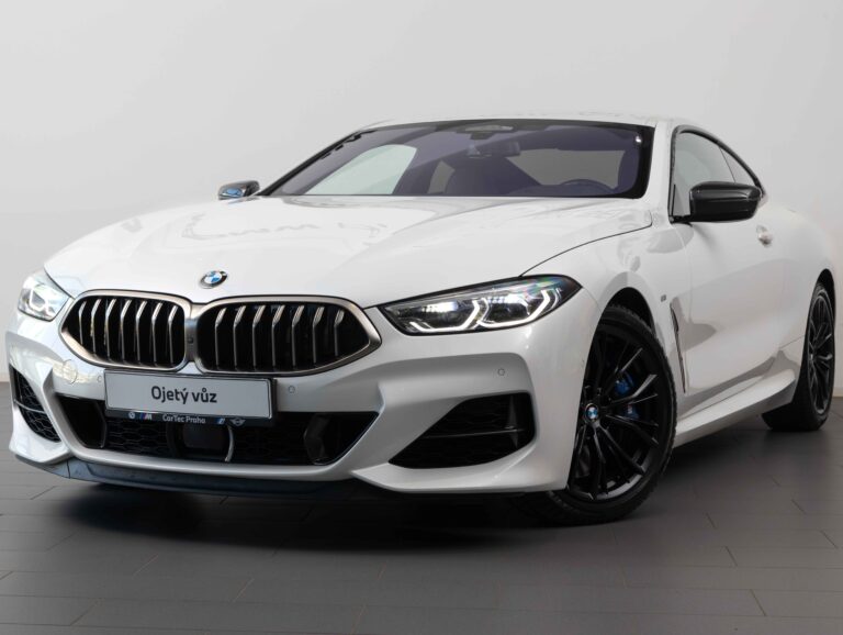 BMW M850i xDrive Coupe